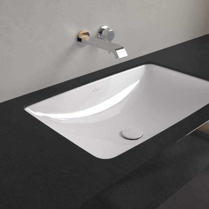 Villeroy Boch Loop and Friends 615 X 380 mm mm with overflow White Alpin