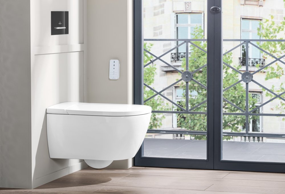 Villeroy&Boch ViClean-I100 Shower toilet, rimless, White Alpin CeramicPlus